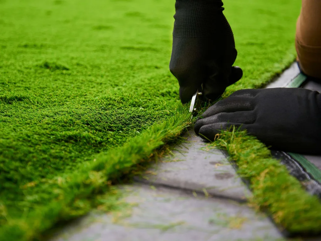 installing, artificial, grass, turf, lawn, knife, gloves, edge, path,